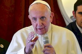 Paus Fransiskus Salahkan AS dan Eropa Atas Kematian Anak-anak di Timur Tengah