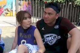 Mesra-mesraan dengan Wijaya Saputra, Gisel: Harus Dong