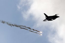 Sedang Latihan, Jet Tempur Belanda Kena Peluru yang Ditembakkan Sendiri