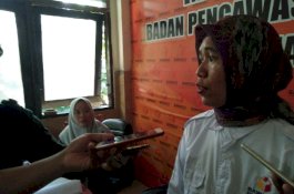 Selain Panitia, Bawaslu Juga Periksa Orang yang Berada di Dekat Bendera Golkar