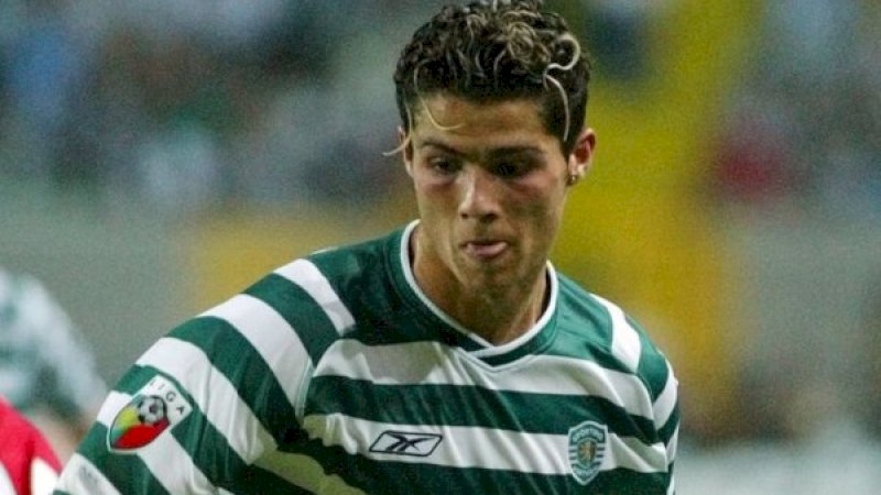 Cristiano Ronaldo saat masih masih berseragam Sporting Lisbon.