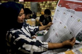 7 Daerah Belum Laporkan Hasil Sortir Surat Suara ke KPU Sulsel