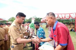 Adnan Dorong Hasil Pertanian Gapoktan Pattallassang Makin Baik