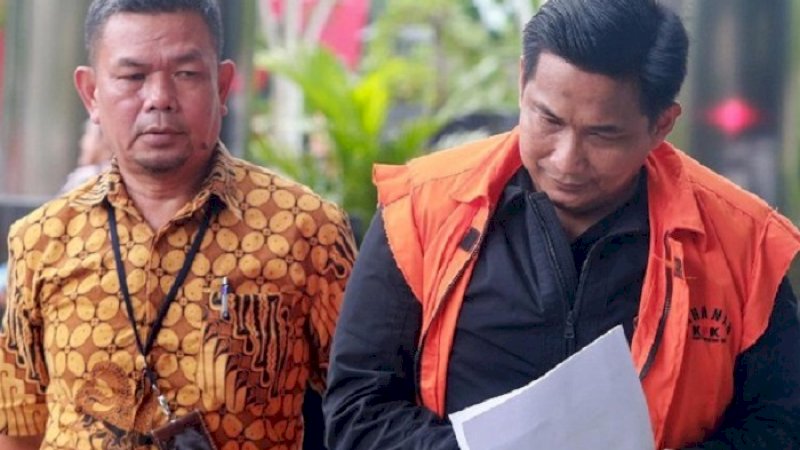 Bowo Sidik Pangarso (kanan).