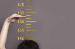 Bikin Heboh Tubuh Wanita Ini Memendek Hingga 20 Cm