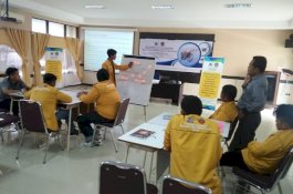 Dosen PNUP Latih Anak Putus Sekolah dan Kelompok Tani