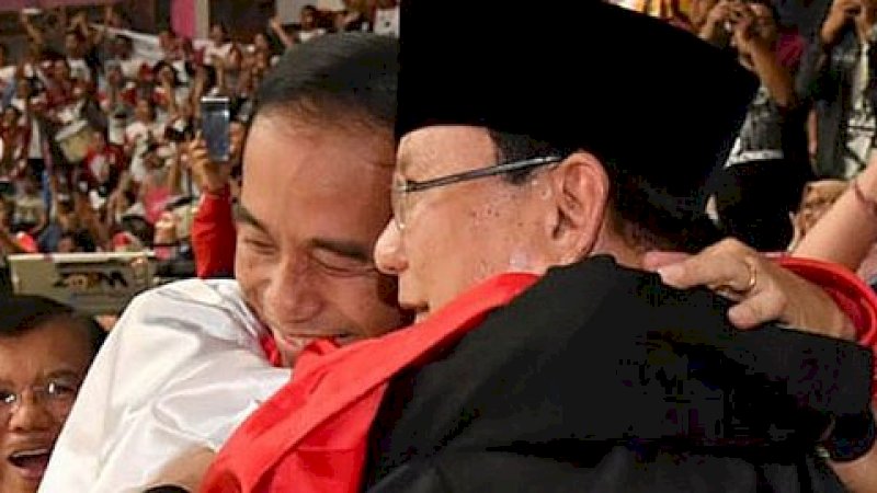 Momen mesra antara Jokowi dan Prabowo pada Asian Games 2018.