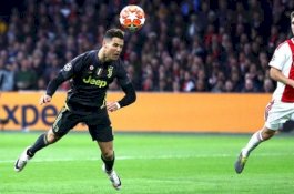 Top Skor Sementara Liga Champions: Beda Nasib Ronaldo dan Messi