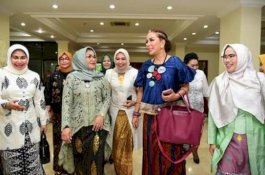 Liestiaty Nurdin: Wanita Sulsel Harus Cantik, Tegas dan Kreatif