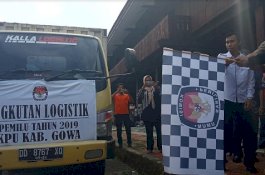KPU Gowa Lepas Perdana Logistik Pemilu di Istana Tamalate
