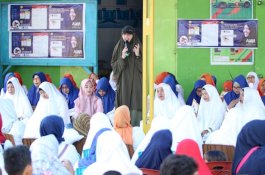 Hari Terakhir Kampanye di Makassar, Warga Sinrijala Titip Pesan ke Aura DP 