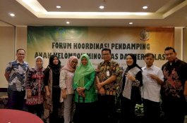 KPPPA-DPPPA Sulsel Bedah Panduan Pendampingan Anak Minoritas dan Terisolir
