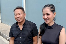 Kecewa Dibohongi, Anggia Chan Sebut Hubungannya dengan Vicky Prasetyo Setingan