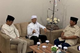 Setelah Ustaz Somad dan Ustaz Adi Hidayat, Giliran Aa Gym Doakan Prabowo-Sandi