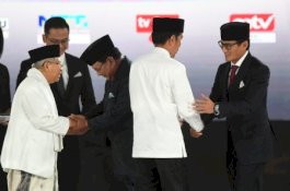 Jokowi-Sandi Umrah, Ma'ruf Istirahat, Prabowo Siap-Siap Resmikan Masjid