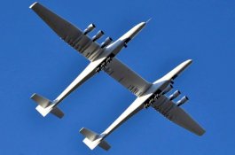 Pesawat Terbesar di Dunia Telah Memulai Penerbangan Pertamanya