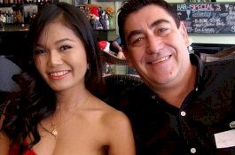 Pria Ini Ajak Istrinya Berhubungan, Istri Bilang 