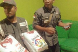 Masa Tenang, Kaus Jokowi dan Nurdin Abdullah Beredar di Kalumpang Jeneponto