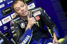 Rossi Tak Masalah Gagal Menang, yang Penting Marquez...