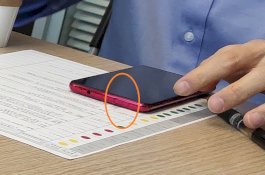 Foto ini Bocorkan Desain Redmi, Dilengkapi Kamera Pop-up Unik