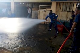 Jelang Ramadan,  DP2 Bersihkan UPTD TPI Rajawali