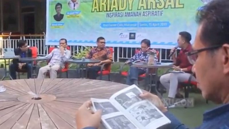 Suasana peluncuran dan bedah buku tentang Ariady Arsal, Senin (15/4/2019).