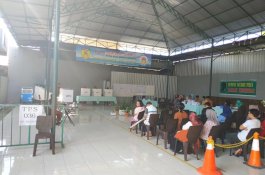 Suasana di Lokasi Pencoblosan Deng Ical