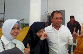 Nyoblos Didampingi Istri dan Anak, Danny: Pemilu Bukan Kiamat