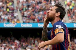 Dekati Rekor Ronaldo Liga Champions, Ini Cuplikan Gol-Gol Mengejutkan Messi