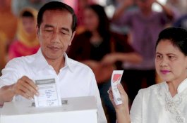 Telepon Jokowi, PM Singapura Ucapkan Selamat
