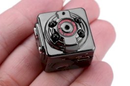 Eks Pejabat Militer Kedapatan Pasang Perekam Video Intim di Toilet