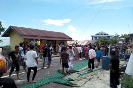 Caleg Curhat di Mimbar Masjid karena Tak Dipilih, Warga Saling Serang