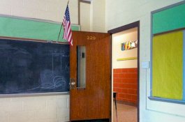 Dua Siswi Sekolah Menengah Ditangkap Karena Merencanakan 9 Pembunuhan