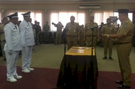 Bupati Maros Lantik Dua Kades Terpilih