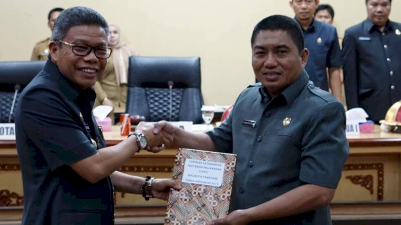 Wali Kota Parepare, HM Taufan Pawe (kiri) dan Ketua DPRD Parepare, Kaharuddin Kadir.
