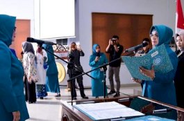 Lantik Ketua PKK Luwu, Liestiaty F Nurdin Bawa Bantuan 15 Dispenser