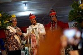 Serahkan Piala Bergilir STQH, Wawali Parepare Optimistis Raih Hasil Terbaik