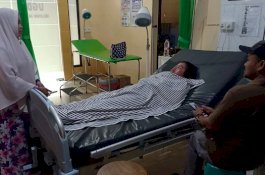 Kelelahan, Ketua Panwascam Parepare Tumbang di Ruang Rekapitulasi