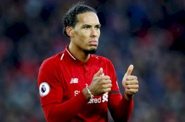 Van Dijk Sabet Pemain Terbaik Versi PFA?