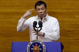 Presiden Filipina Nyatakan Perang Terhadap Kanada Karena Sampah