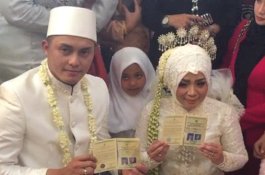 Mas Kawin Emas 50 Gram, Muzdalifah Resmi Dinikahi Fadel Islami