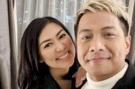 Blak-blakan, Delon Akui Pacaran dengan Janda Cantik