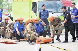 Simulasi Penanganan Gempa Warnai Peringatan HKB di Gowa