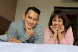 Ngaku Pernah Ditiduri Irfan Sbaztian Dua Kali, Elly Sugigi: 'Anunya' Kecil