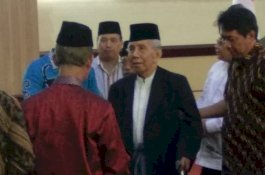 Menunggu Berjam-jam, Ulama Se-Sulsel Batal Bertemu Gubernur