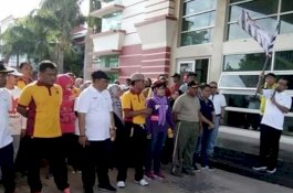 Sambut HUT Ke-156, Pemkab Jeneponto Gelar Jalan Santai