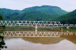 Perempuan Muda yang Loncat di Jembatan Cilacap Ditemukan, Bayinya Hilang