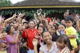 Anang Pensiun, Giliran Krisdayanti Tembus DPR RI