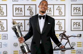 Statistik Fantastis Virgil Van Dijk, Si Pemenang Pemain Terbaik Liga Inggris Versi PFA
