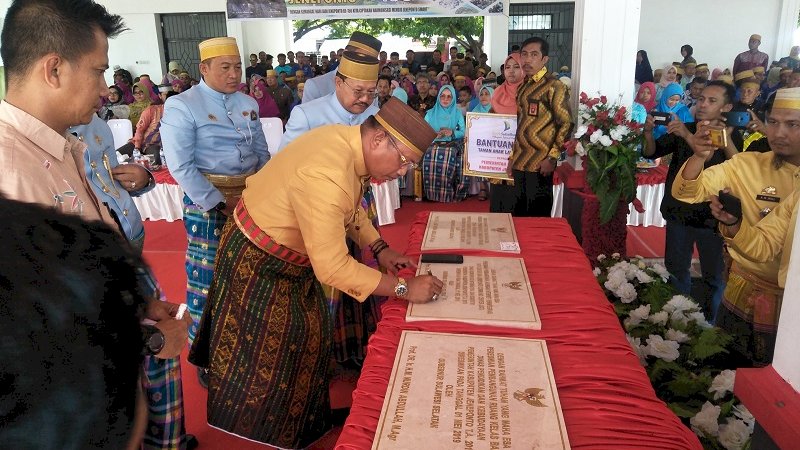 Pemprov Sulsel Beri Bantuan Rp44 M ke Pemkab Jeneponto
